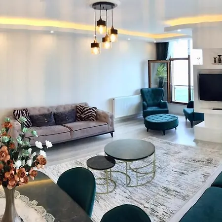 Apartment My White House