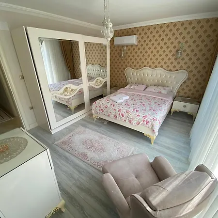 My White House Apartment *