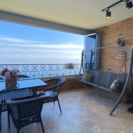 My White House شقة