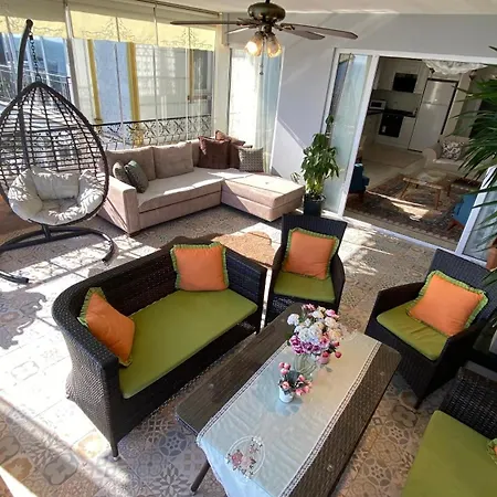 My White House * ترابزون