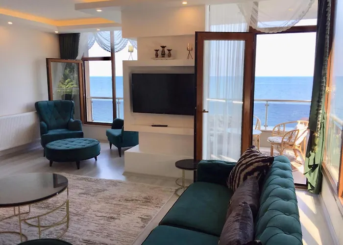 My White House ترابزون